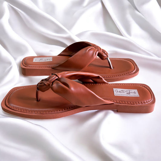 V Strap Flipflops- Brown