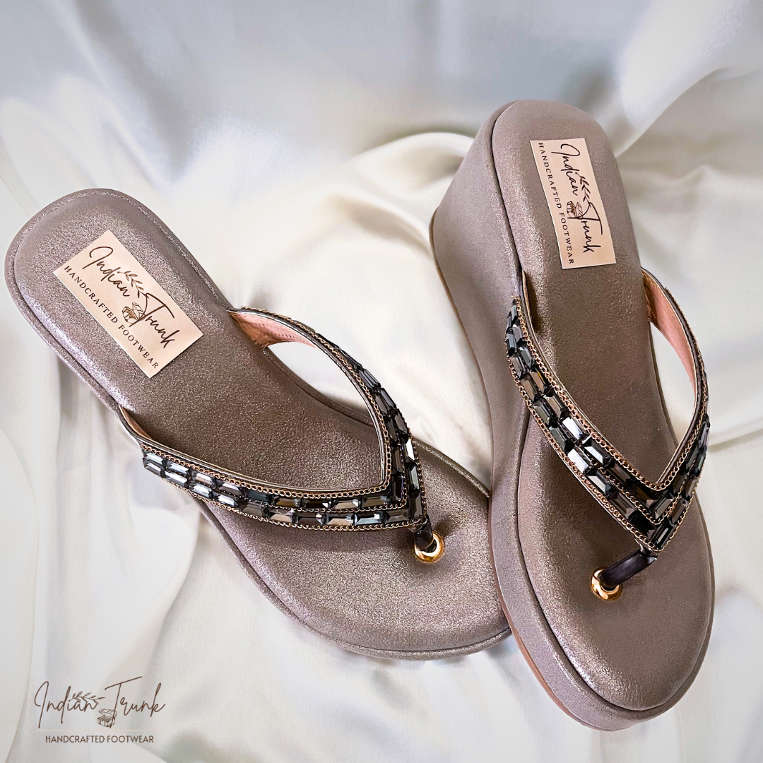 Grey Grid Wedges