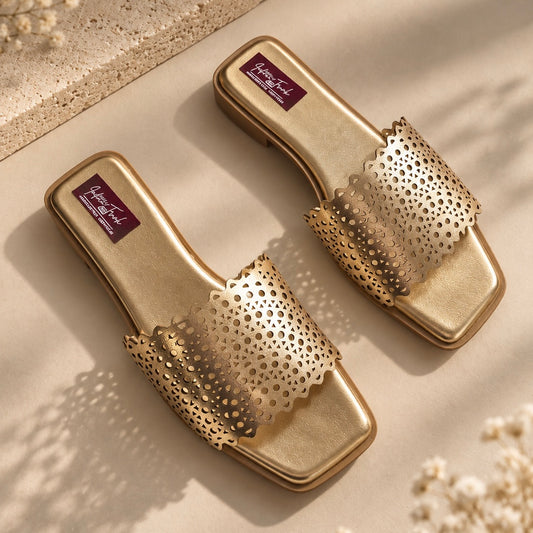 Gold Cutwork Scallop Flats