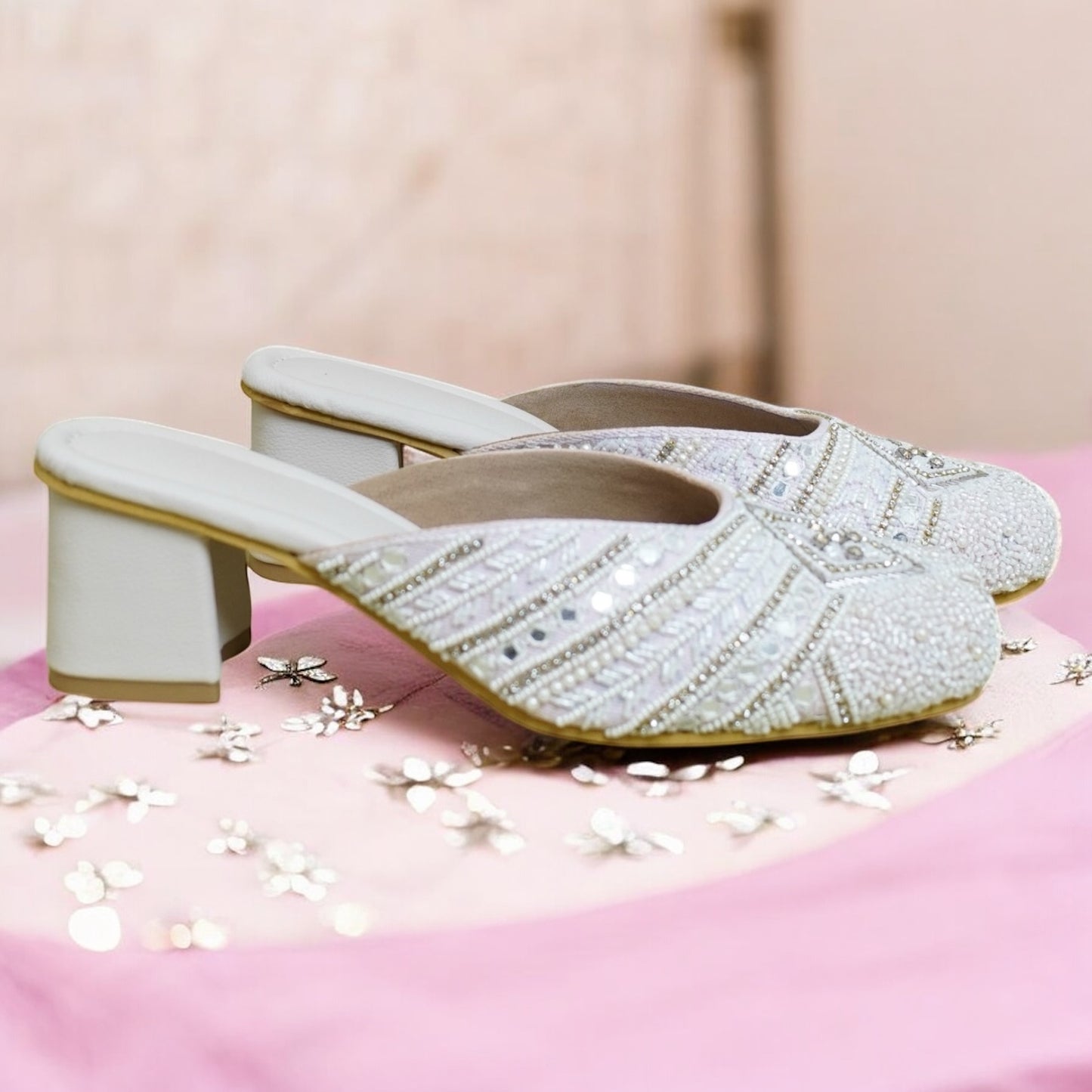 Moonlit Pearl Jutti Heel