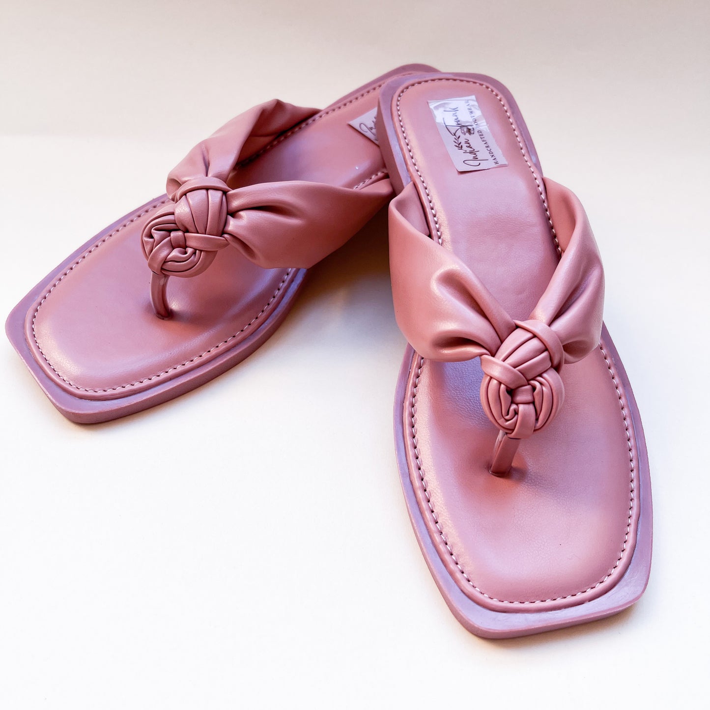 V Strap Flipflops- Nude Pink