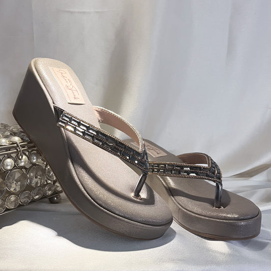 Grey Grid Wedges