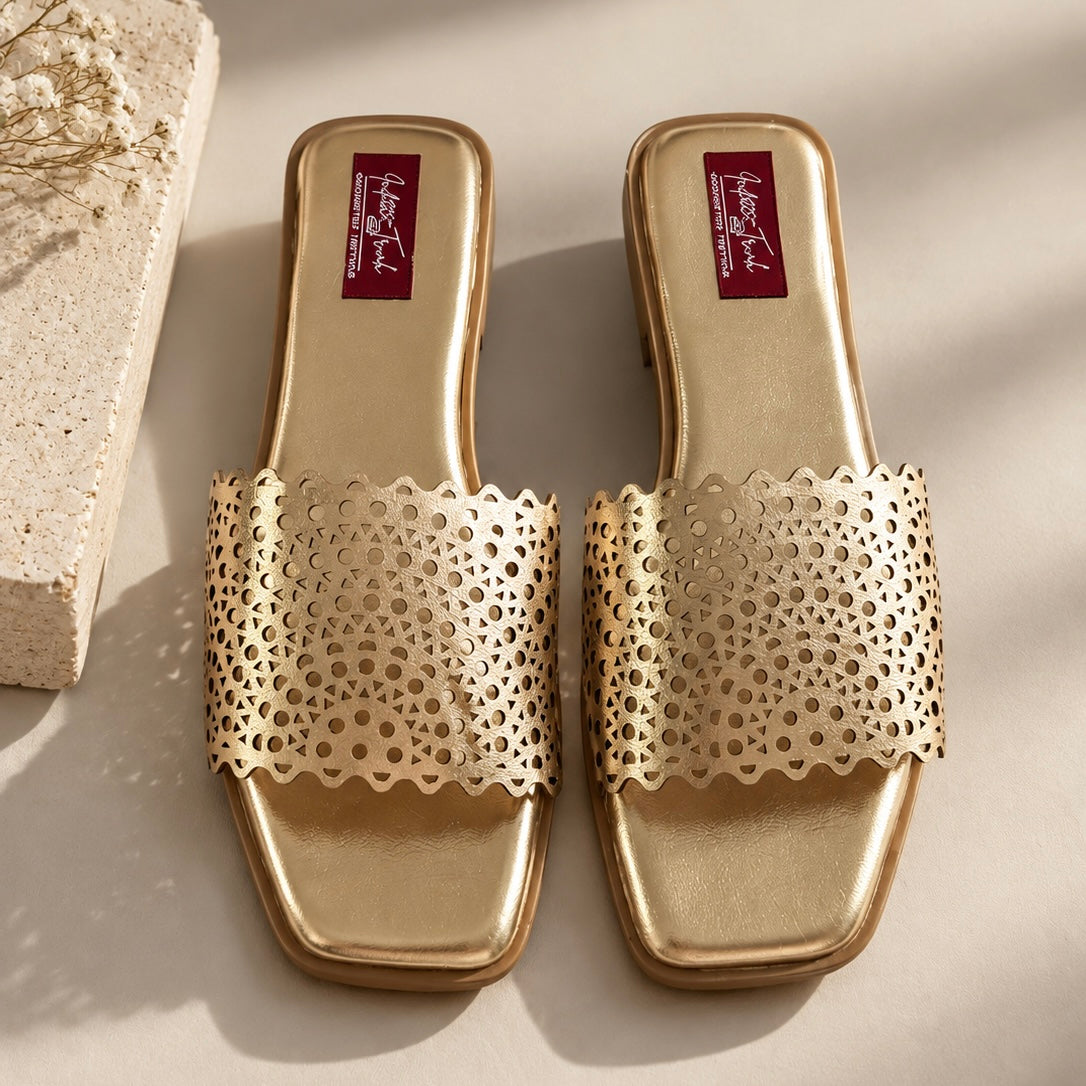 Gold Cutwork Scallop Flats