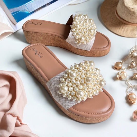 Pearl Cluster Wedges
