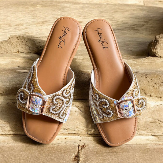 Buckle And Beads - Embroidered Sliders