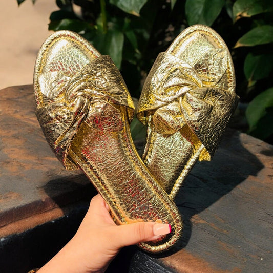 Knot Me Slides - Golden